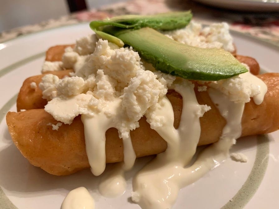 Tacos Dorados.